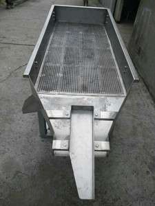 振動(dòng)脫油機(jī)